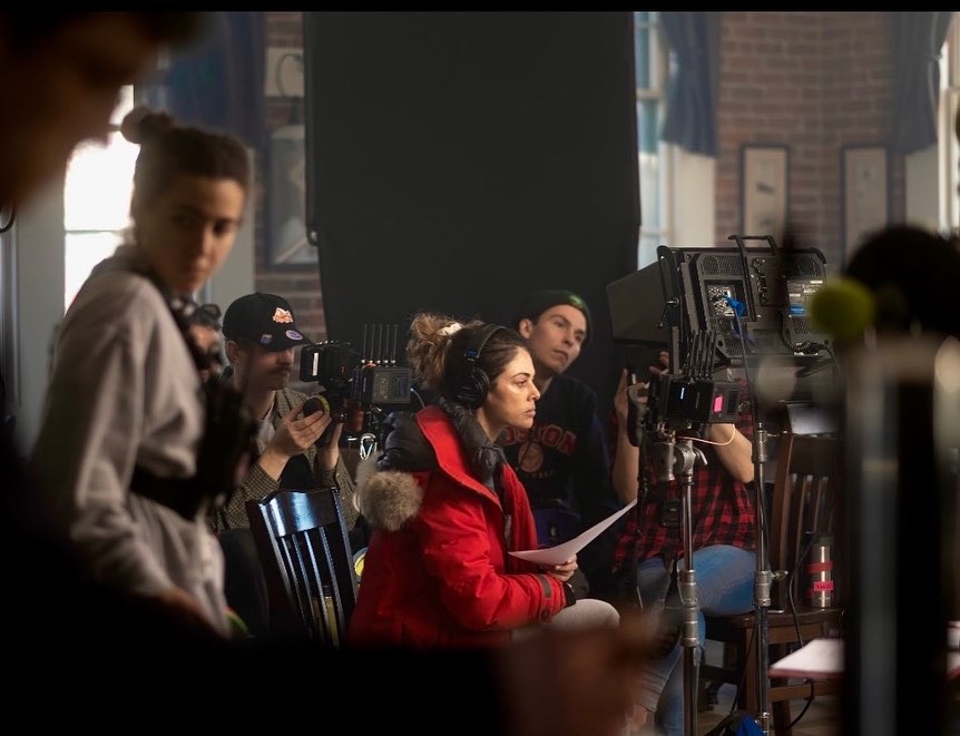 Lindsay Hartley on set